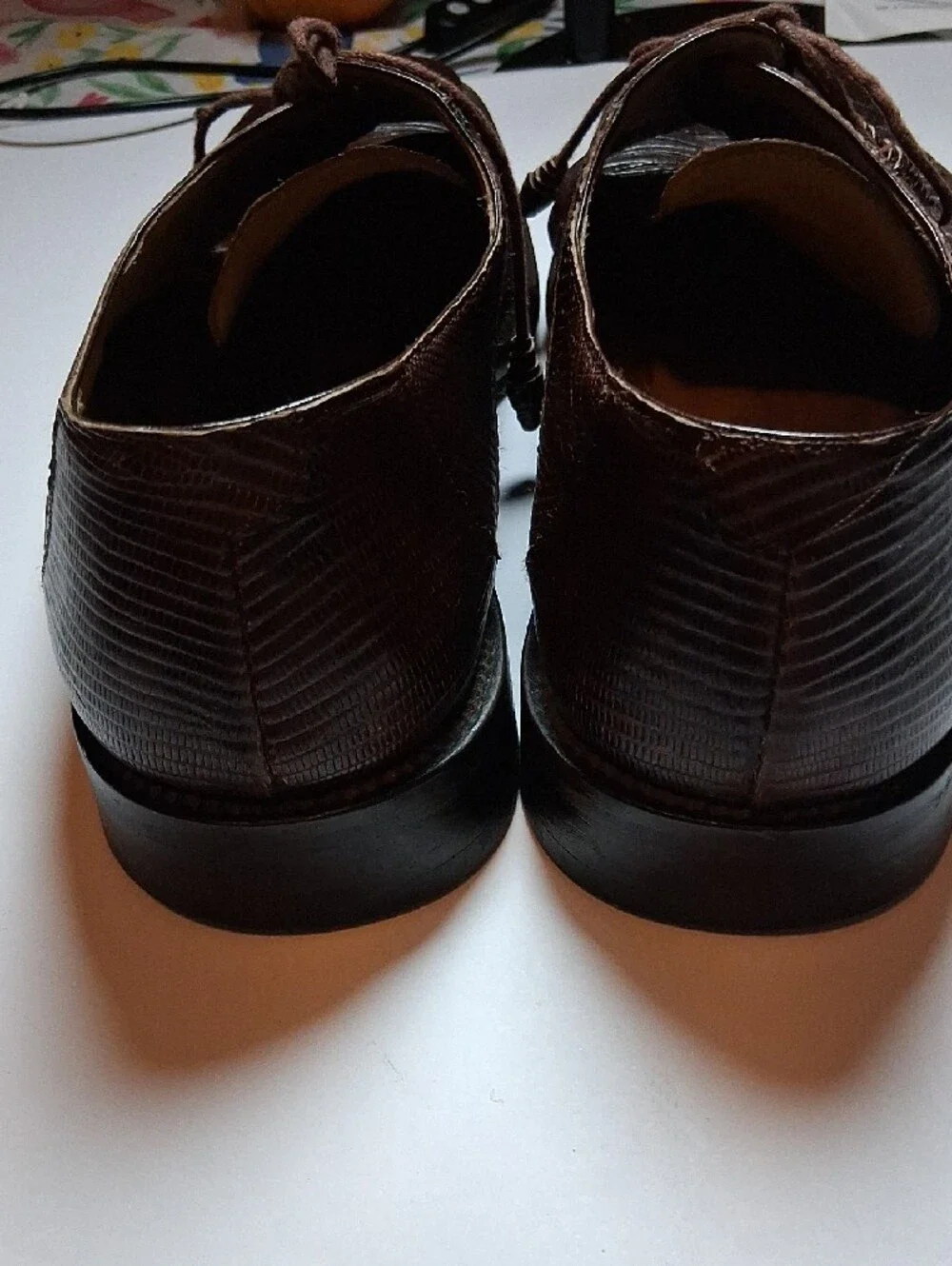 Mezlan Brown Lizard-Embossed Leather Derby Shoes